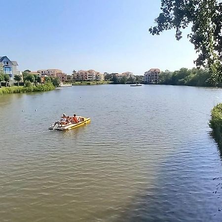 "Le Filet Du Lac" Appartement Atypique, 5 Personnes, Duplex, Vue Lac, Acces Parc Aquatique Gratuit Talmont-Saint-Hilaire Экстерьер фото